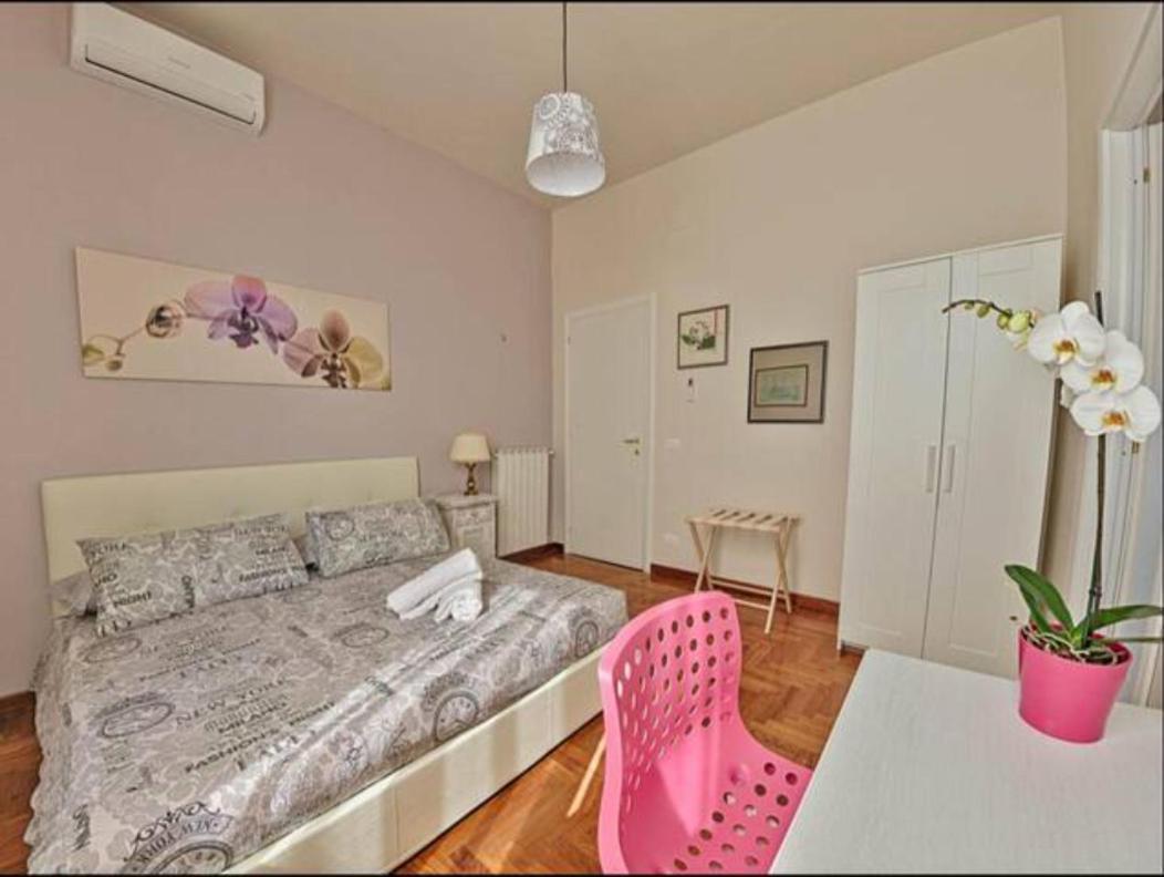 Magenta Deluxe Nicolò V Roma Exterior foto